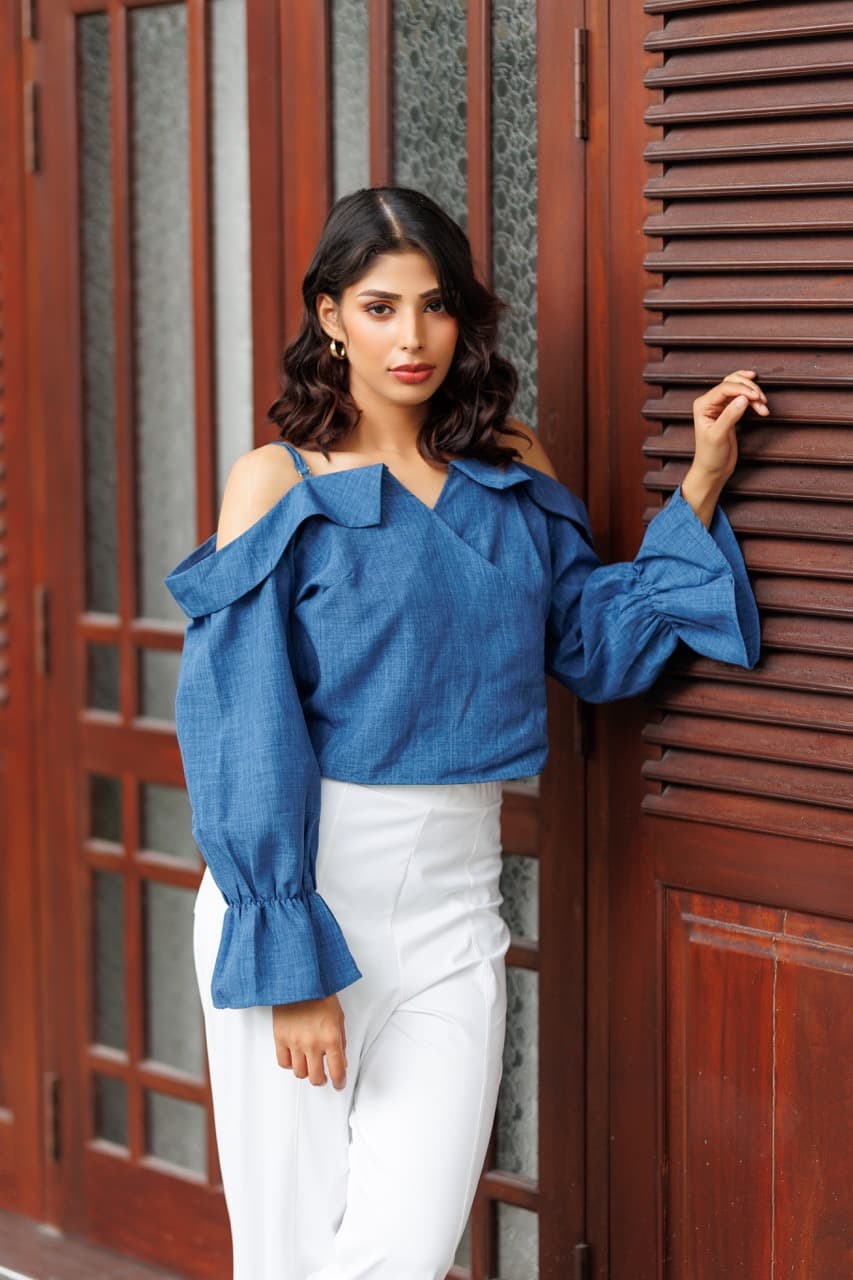 Blue Strap Off-shoulder Top 2